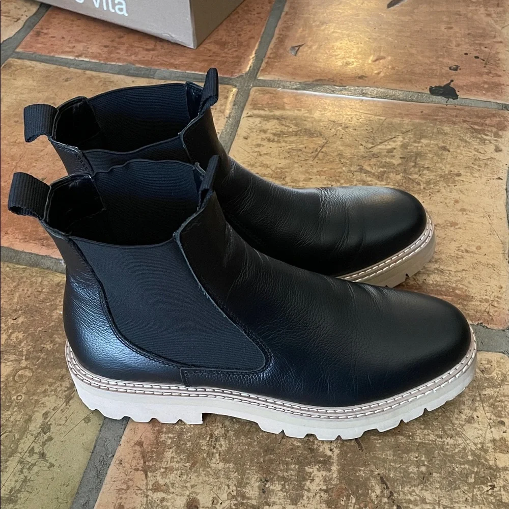 Dolce Vita Moana H2O Waterproof Black Onyx Leather Ankle Booties Size 11